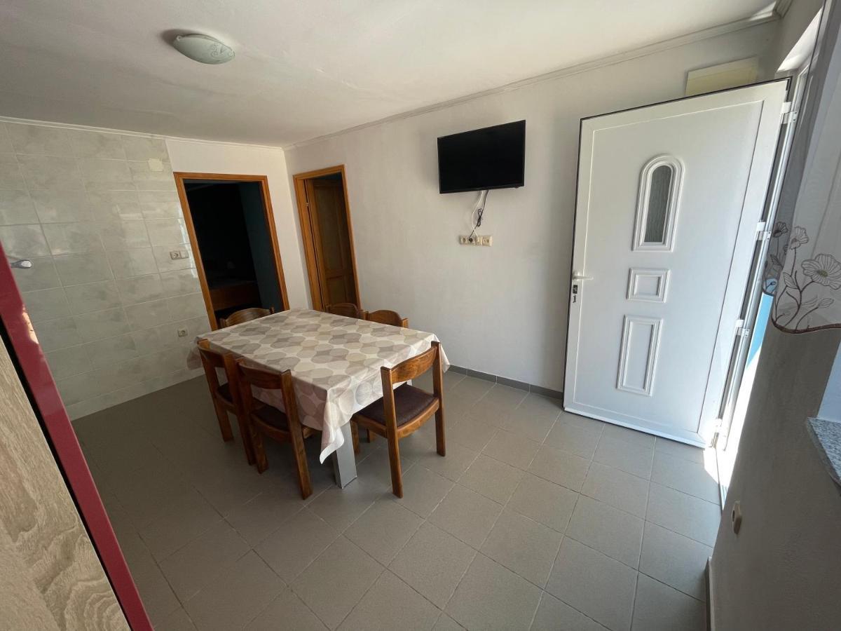비빈제 Apartman Ljubica 아파트 외부 사진